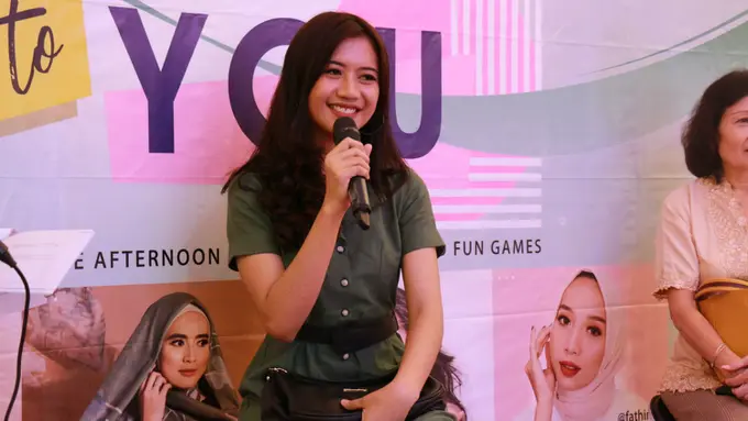 Gali Ilmu Seputar Fashion di Roadshow “Elizabeth Close to You”, Intip Keseruannya Yuk