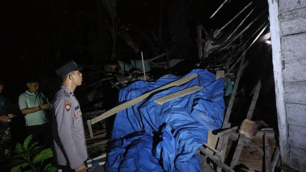 Polda Lampung Sigap! Evakuasi dan Rehabilitasi Pascagempa Tanggamus 4,5 Magnitudo, Kerugian Capai Rp150 Juta