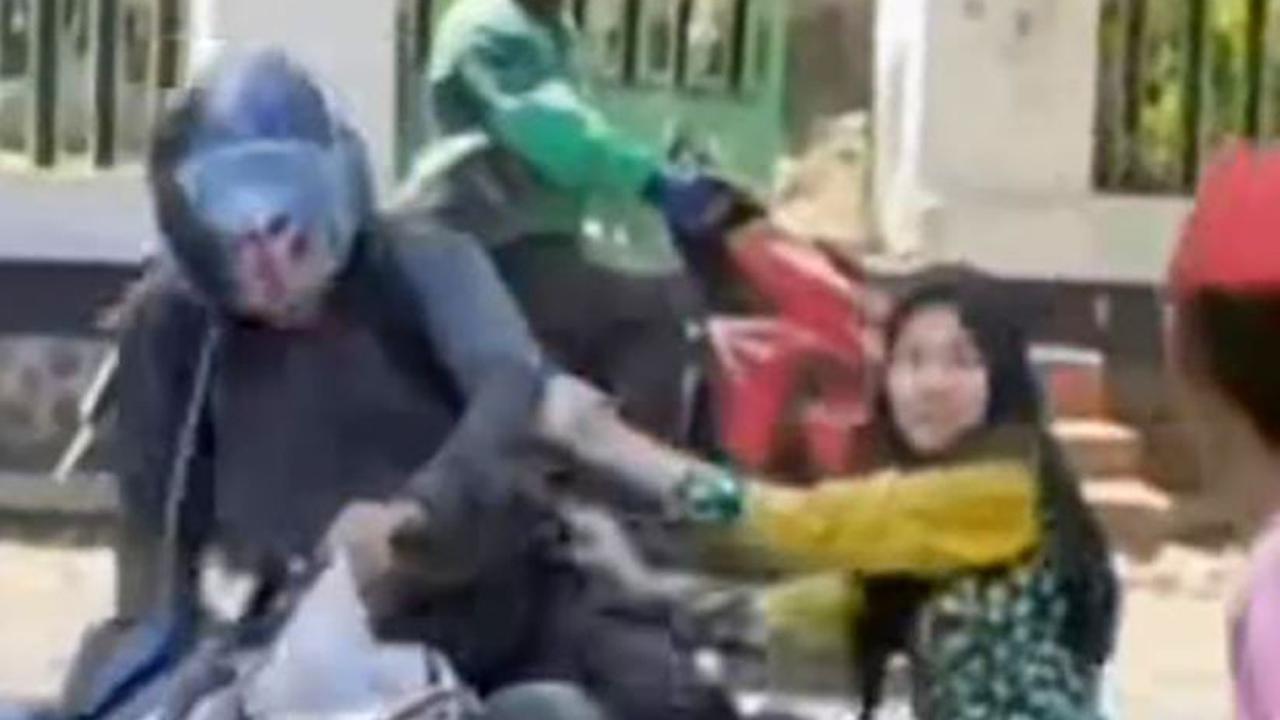Aksi Heroik Wanita di Jember Hentikan Maling Dicuekin Warga Bikin Gregetan