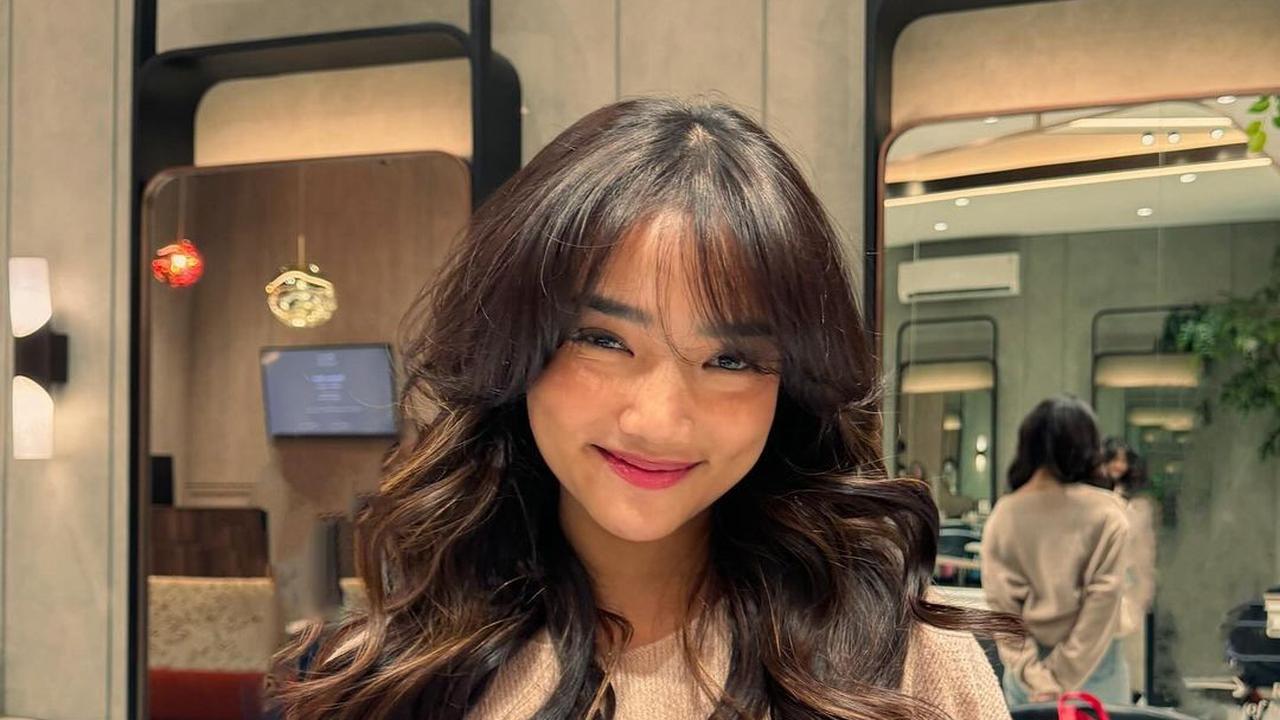 Fuji An dengan senyuman menawan [Instagram/fuji_an]