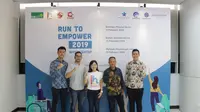 Enrico Hugo (paling kiri) saat memberi keterangan soal Virtual Run (istimewa)