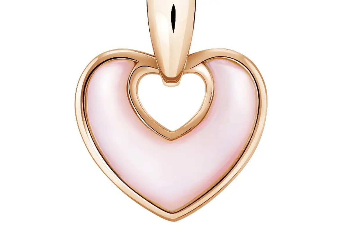 Perhiasan hadiah di Hari Valentine