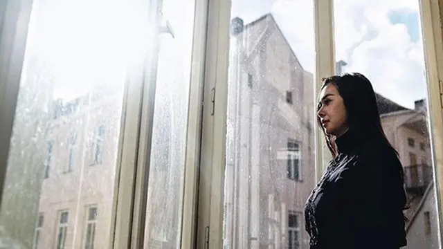 [Bintang] Aura Kasih