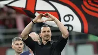 Gantung Sepatu, Zlatan Ibrahimovic kepada Fans AC Milan: Ini Perpisahan untuk Sepak Bola, bukan dengan Kalian