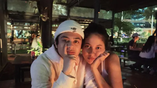 Potret Mesra Bastian Steel dan Sitha Marino. (Sumber: Instagram/bastiansteel dan Instagram/sithamarino)