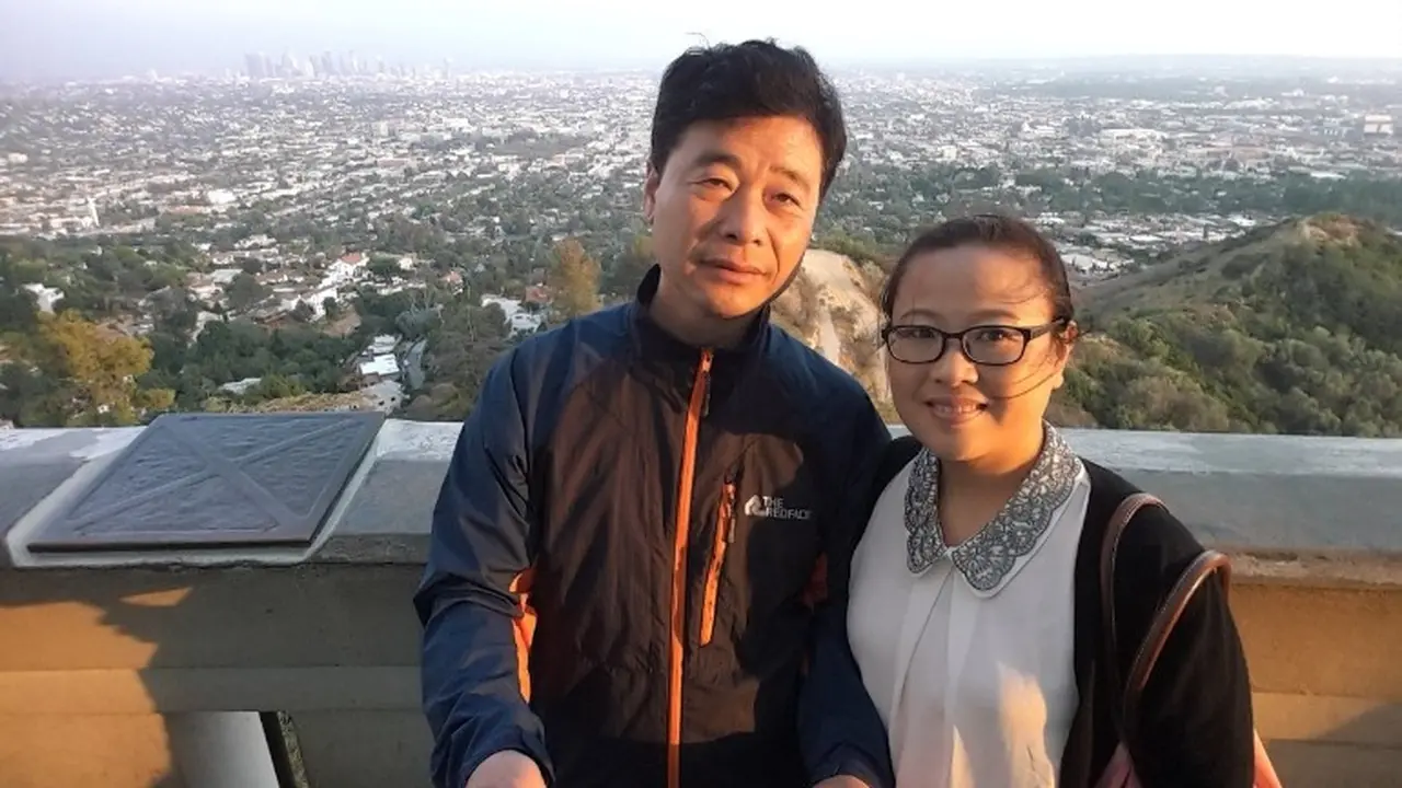 Kim Mi-ok bersama sang suami Kim Hak-song