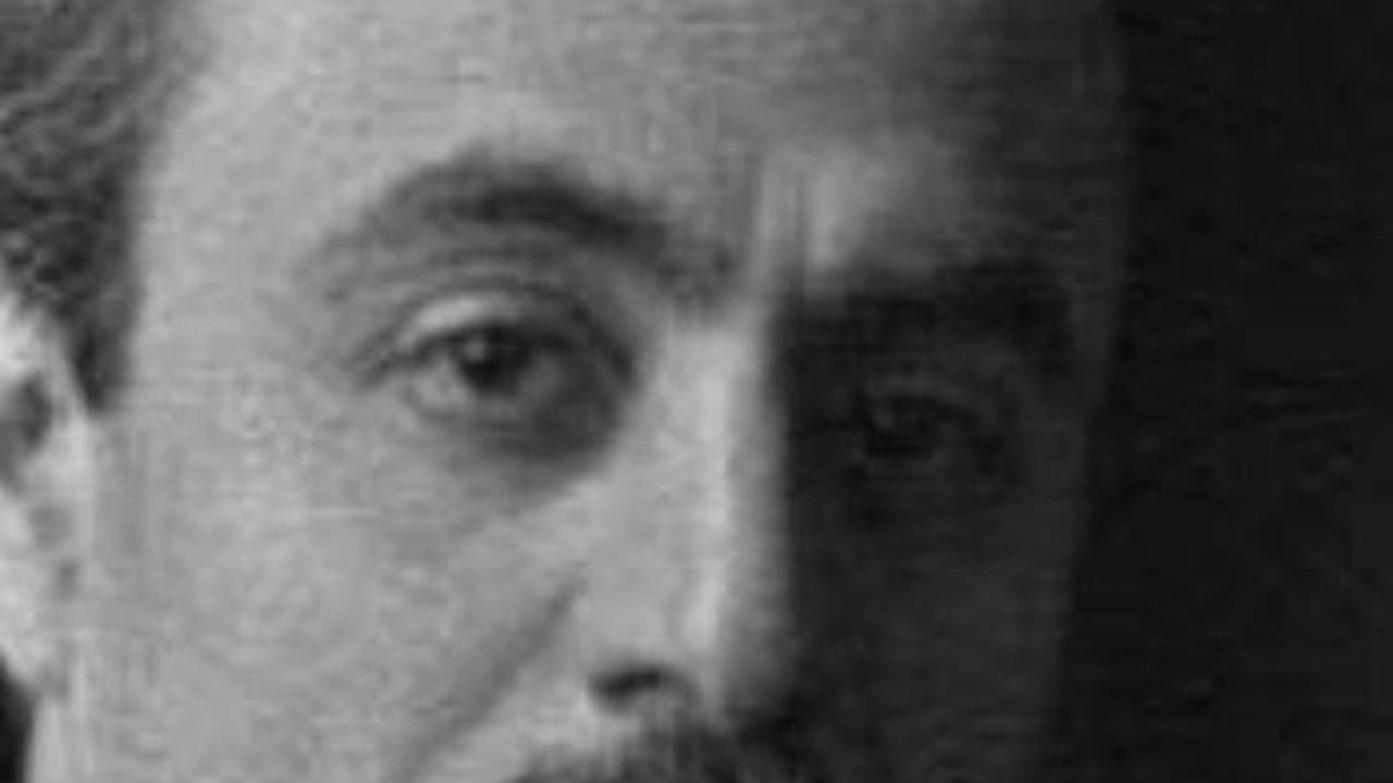 Puisi Kahlil Gibran yang Menyentuh Hati
