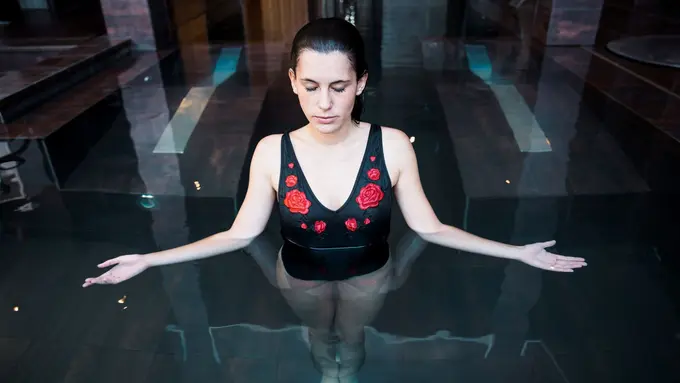 Mengenal Aqua Yoga (photo by freepik)