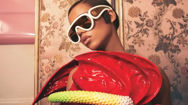 LOEWE SS23 Women's Campaign