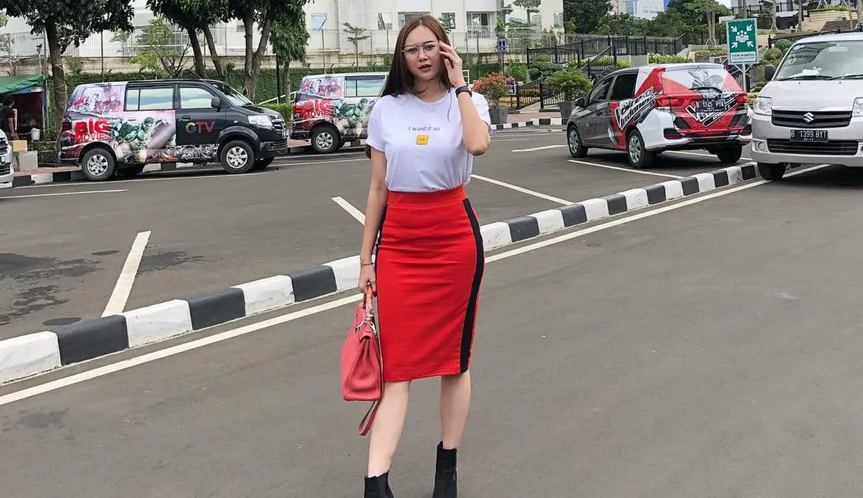 (Instagram/aurakasih)