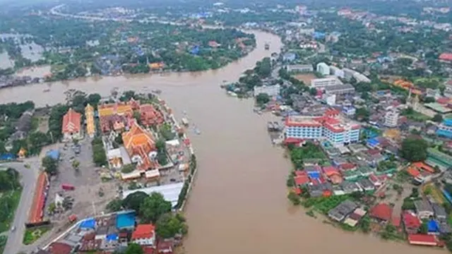 banjir-bangkok-pengungsi-3-140123b.jpg