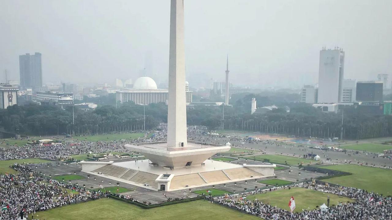 Kepala Institute Bank Indonesia (BI), Yoga Affandi mengatakan, DKI Jakarta ke depannya harus bisa menjadi Global City yang sukses seperti Dubai.