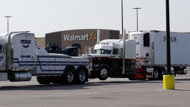 Imigran Gelap Diselundupkan ke Amerika dengan Truk