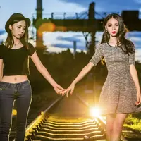 Nggak mungkin sahabat nggak suka pacarmu tanpa alasan yang jelas, coba kamu cari tahu alasannya dulu. (Foto: pexels.com)