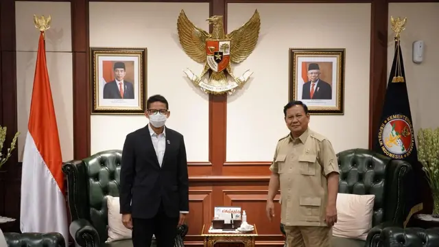 Sandiaga Uno bertenu dengan Menteri Pertahanan Prabowo Subianto. (Istimewa)