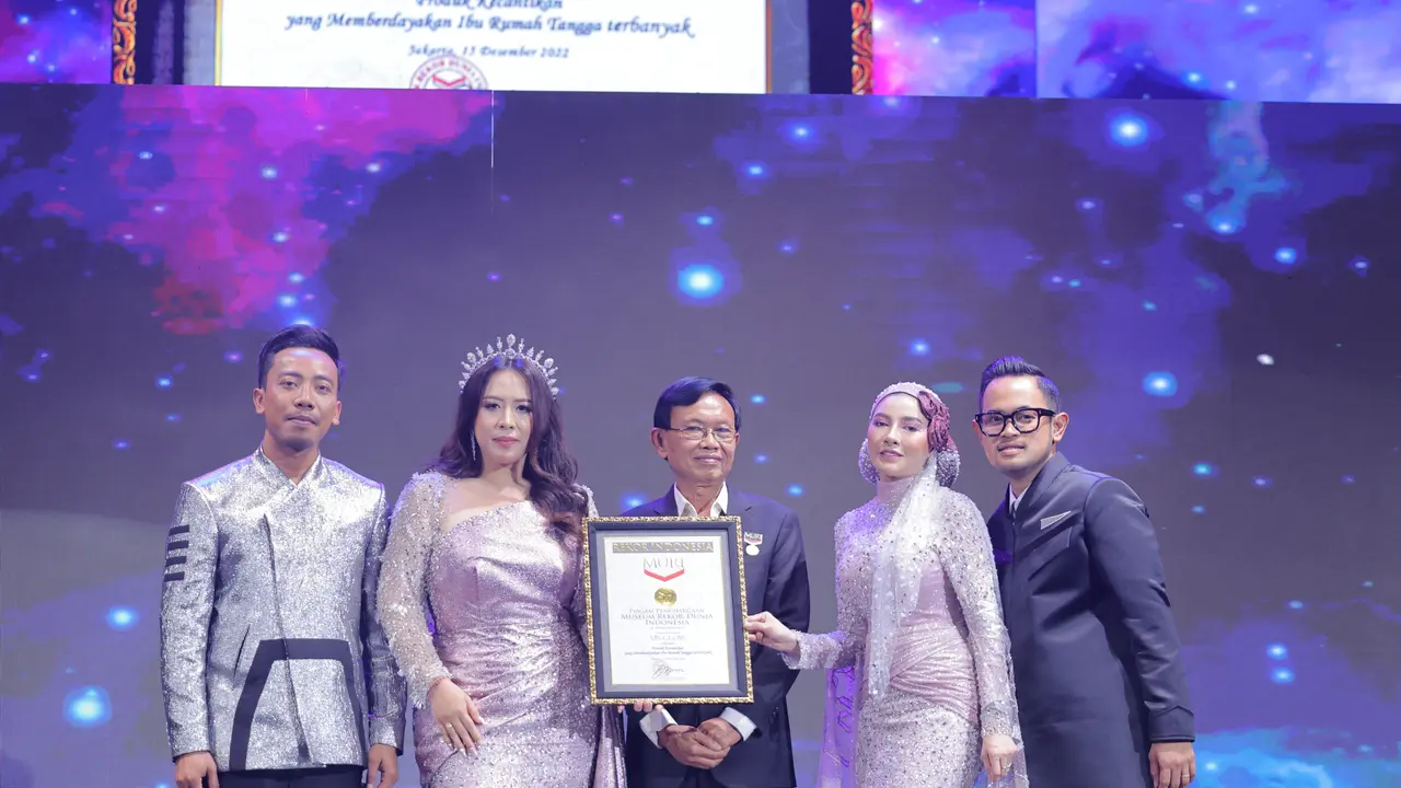 Berdayakan 70 Ribu Ibu Rumah Tangga, Brand Lokal Ini Raih Rekor MURI
