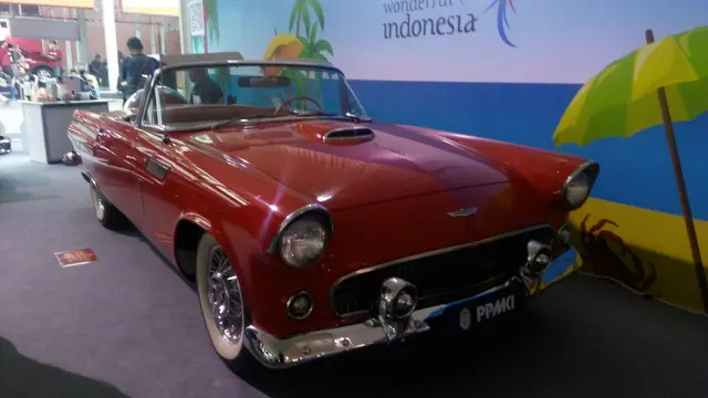 Deretan Mobil Klasik Sita Pengunjung di IIMS 2018 (Arief A/Liputan6.com)