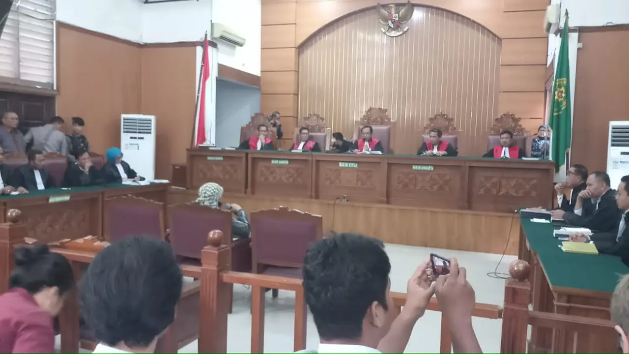 suasana sidang aman abdurrahman