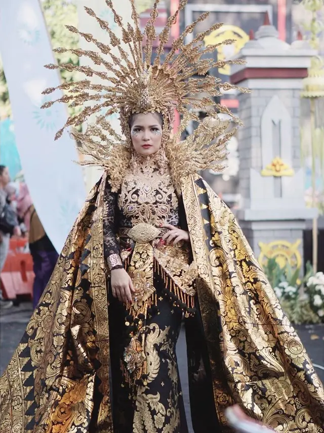 Begini Cantiknya Duo Fitri yang Ikuti Banyuwangi Ethno Carnival 2019