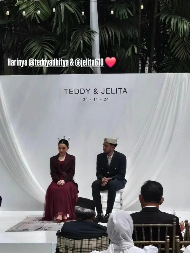 6 Gaya Unik Jelita Clough Resmi Menikah dengan Teddy Adhitya, Padukan Dress Maroon dan Blazer Modern dengan Aksesori Tradisional