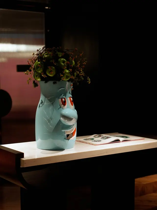 Kolaborasi Unik The St. Regis Jakarta dan Museum MACAN, Sajikan Karya Seni di Art Bar Takeover