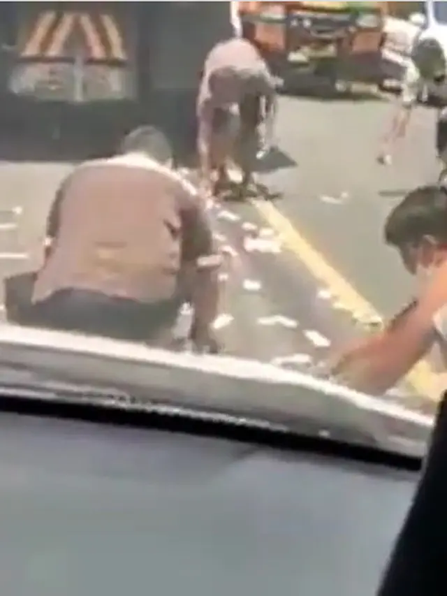 Viral Video Uang Rp 94 Juta Berhamburan di Jalan Raya Bali, Ini 5 Faktanya
