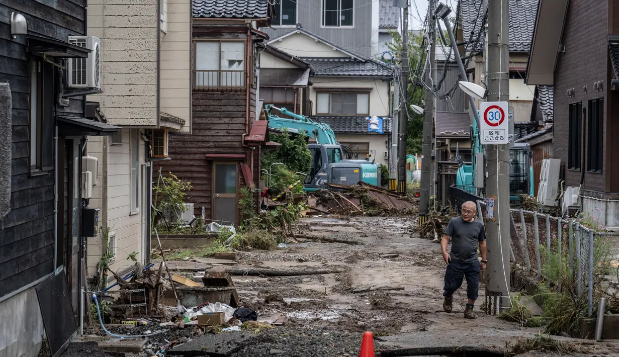 Badan Meteorologi Jepang (JMA) pada hari Sabtu (21/9/2024) telah mengeluarkan tingkat peringatan tertinggi untuk wilayah Ishikawa. (Yuichi YAMAZAKI/AFP)