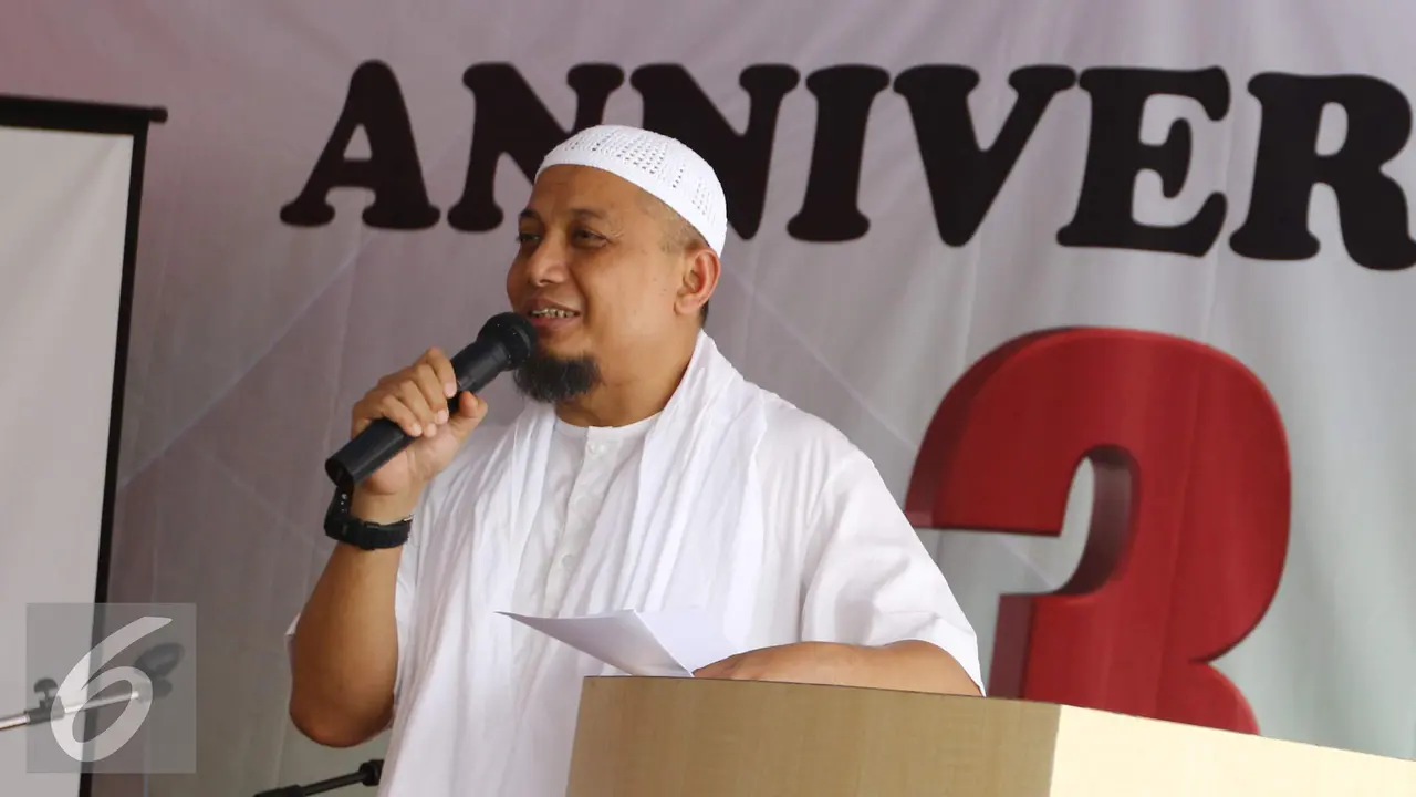 Ustadz Arifin Ilham 