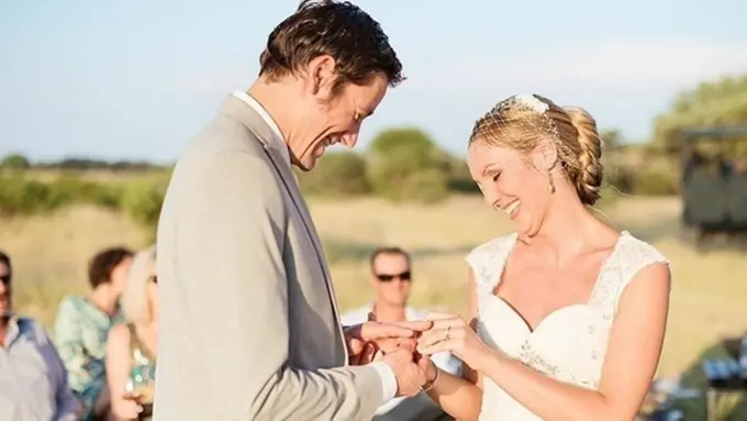 Menggelar Resepsi Pernikahan di 8 Negara? Kenapa Tidak!