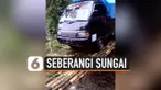 MOBIL PICK UP NEKAT LINTASI JEMBATAN BAMBU, BIKIN WARGANET SENAM JANTUNG