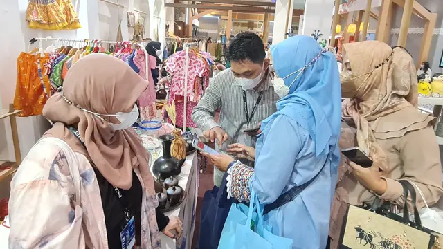 Ada Lucky Dip dan Promo Menarik di Booth UMKM Binaan Pertamina