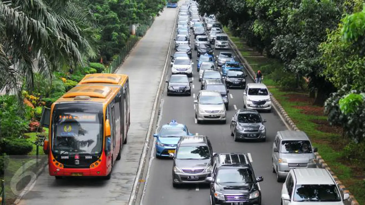 Segmen 1: Penerobos Jalur Transjakarta hingga Vonis Dewie Limpo