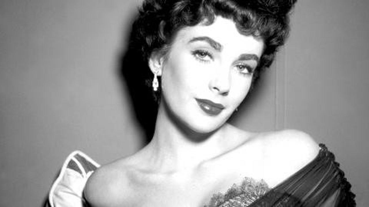 Ketika Elizabeth Taylor menjelma Barbie