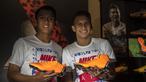 Pesepak bola, Febri Hariyadi dan Egy Maulana saat peluncuran Nike Born Mercurial 360 di Fisik Football, Jakarta, Rabu (7/3/2018). Nike merilis model terbaru Nike Mercurial Superfly dan Vapor 360. (Bola.com/Vitalis Yogi Trisna)