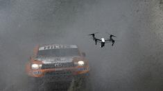 Pebalap Toyota, Ronan Chabot, dan navigatornya, Gilles Pillot, berlomba dalam Prolog Reli Dakar 2016 berjarak 11 Km di Provinsi Buenos Aires, Argentina, (2/1/2016). Reli Dakar 2016 akan melewati Argentina Bolivia. (AF/Franck Fife)