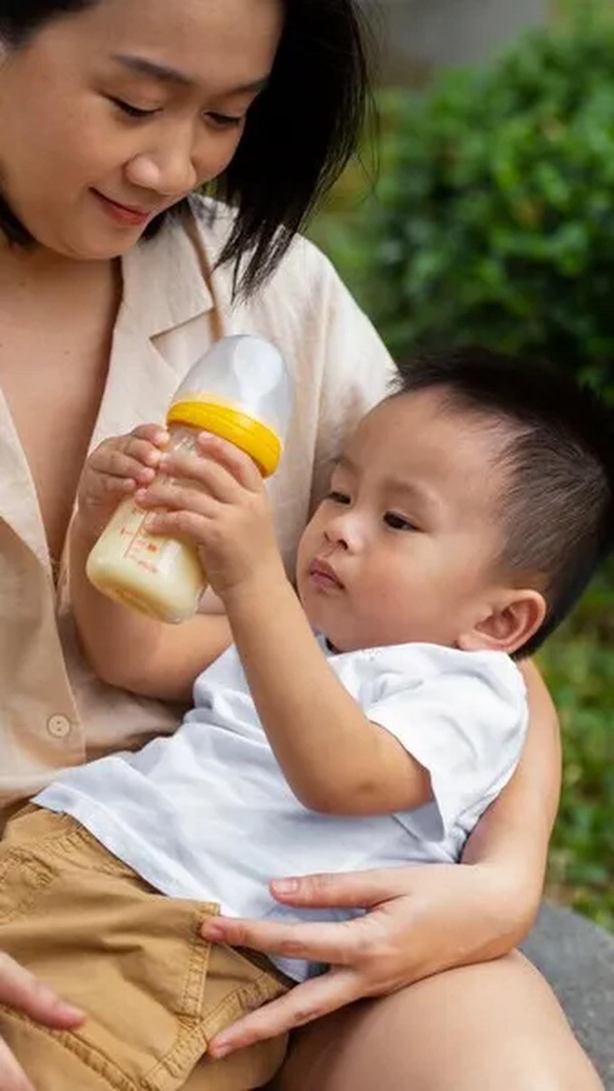 Pemberian ASI Campur Susu Formula Saat Tidak di Rumah
