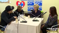 Jawaban Hillary Clinton Saat Ditanya, Apakah Anda Percaya Alien?