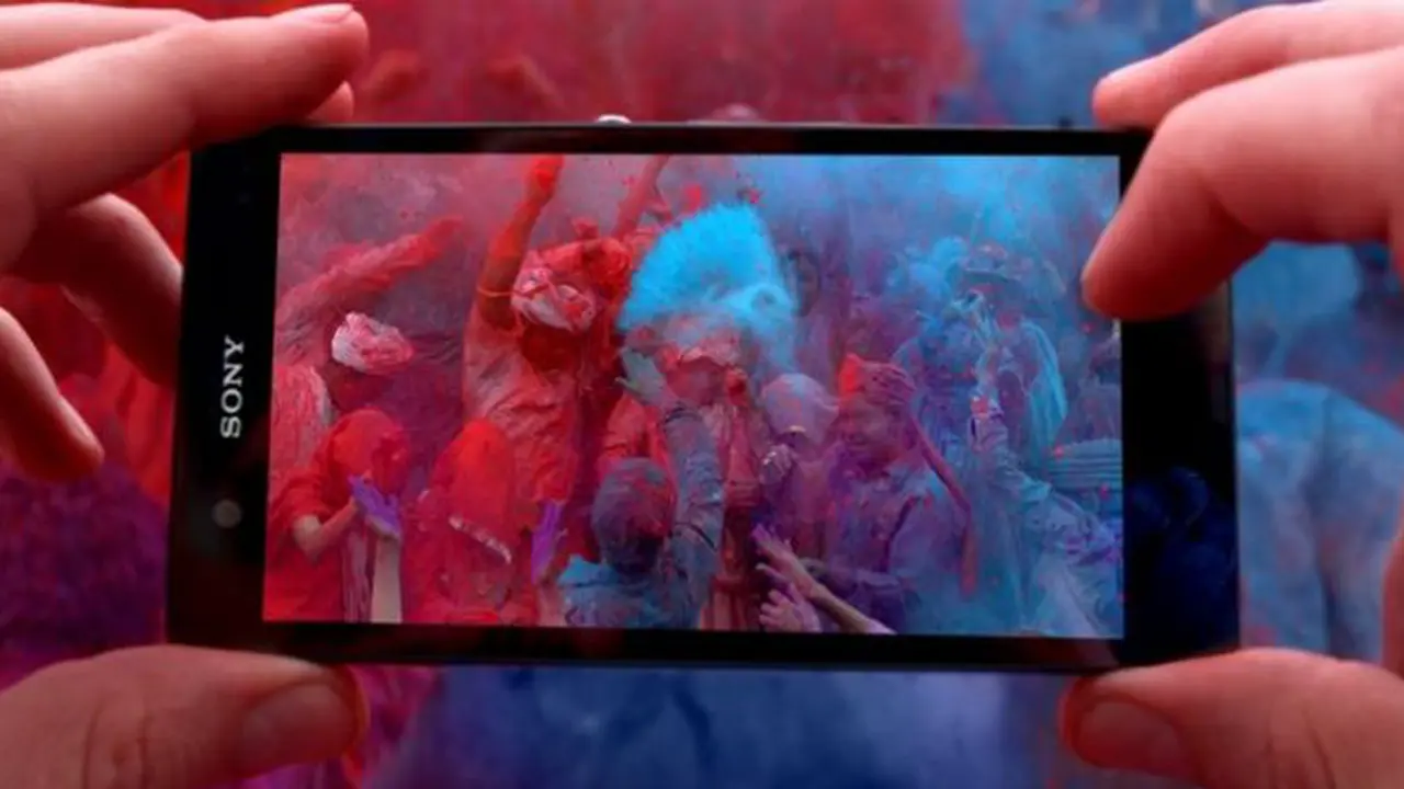Sony Siapkan Smartphone Anti Air Murah