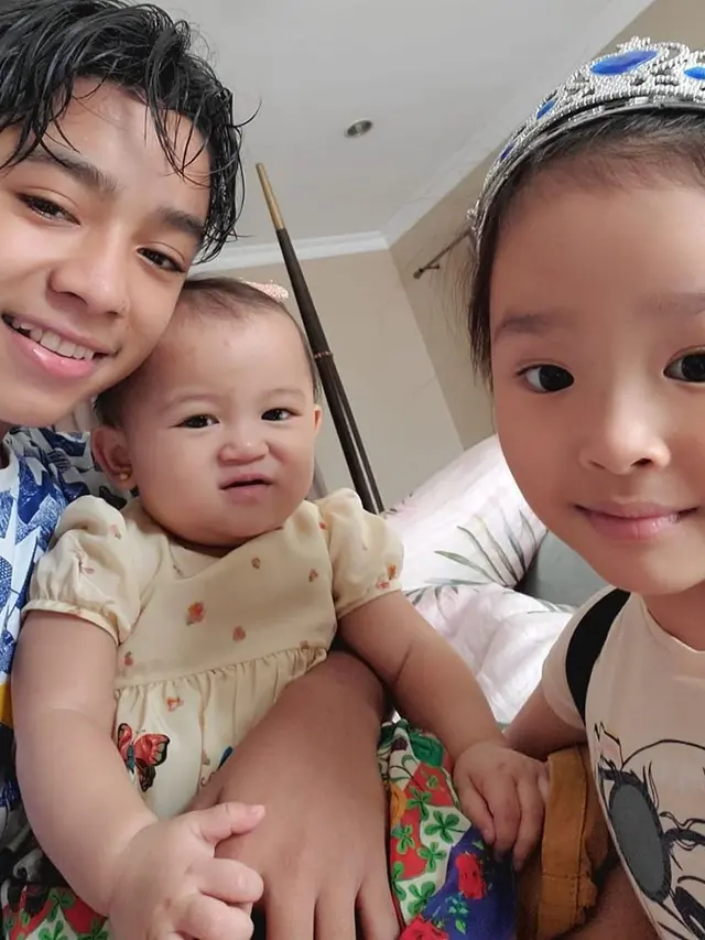 Anak Dibully Netizen, Ini 6 Potret Kompak Ketiga Buah Hati Ruben Onsu