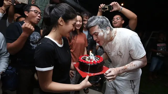 [Bintang] Ulang Tahun Rizky Nazar