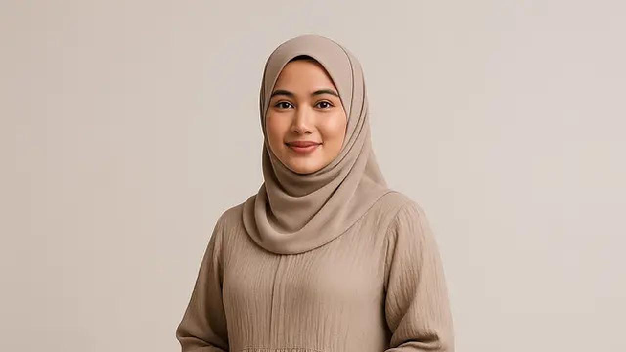 10 Model Gamis Wanita Sederhana yang Syari Tapi Tetap Elegan, Cocok untuk yang Aktif di 2025