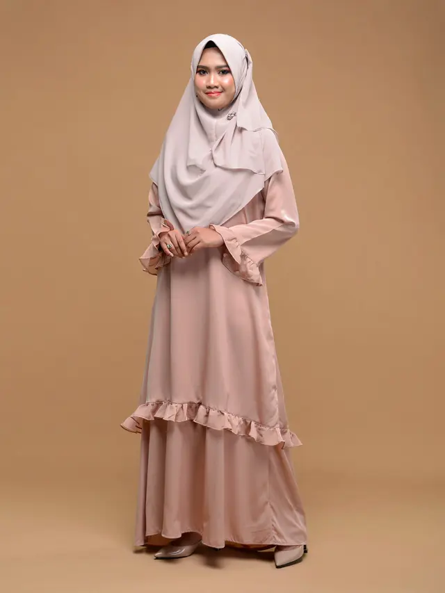 Model Gamis Jilbab Besar