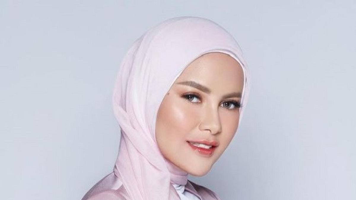 Olla Ramlan Sindir Definisi Artis Masa Kini, Bandingkan dengan ...