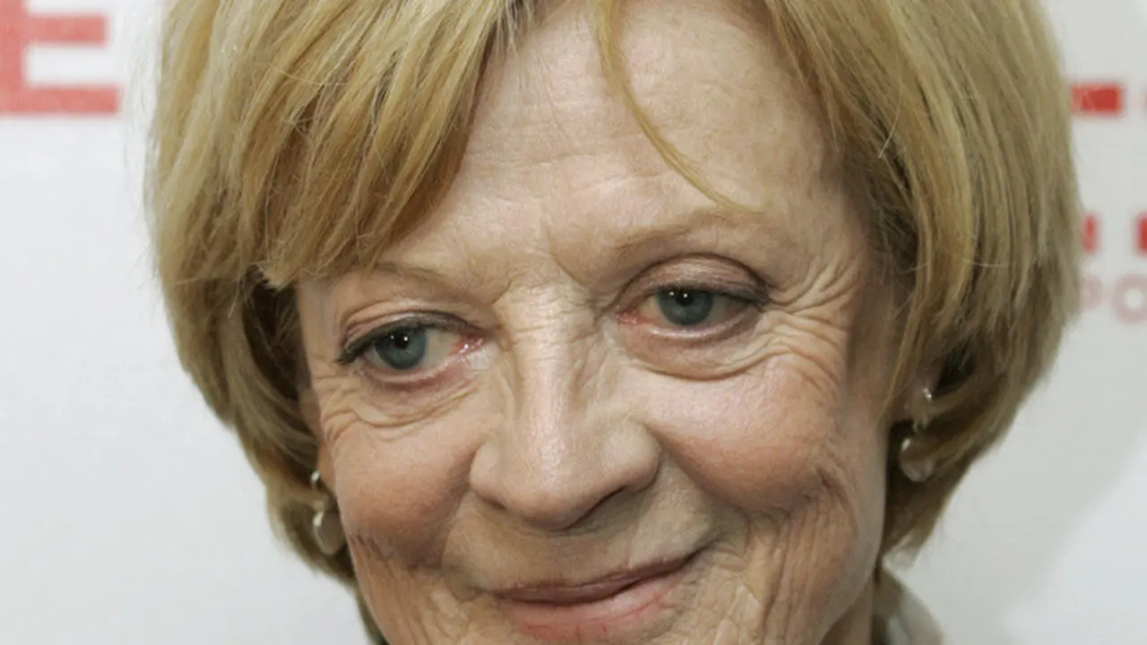 Maggie Smith pada 2005. (AP Photo/Stuart Ramson, File)