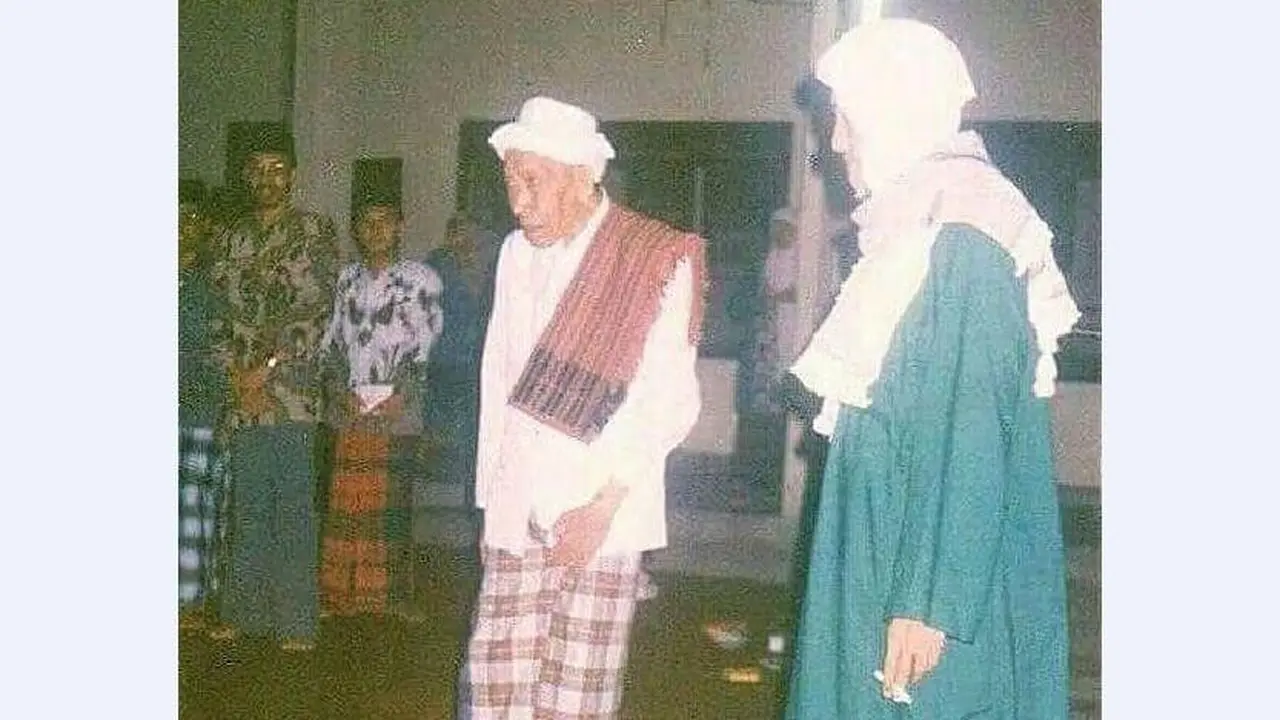 Karomah Santri Kesayangan KH Hasyim Asy'ari, KH Adlan Aly: Tak ...