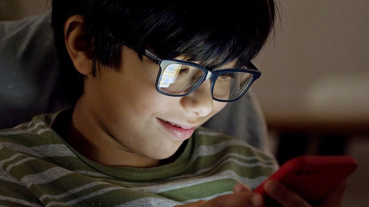 Kenali Ciri-Ciri Anak yang Sudah Kecanduan Gadget, Jangan Anggap Remeh