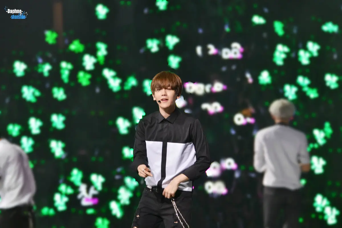 EXO