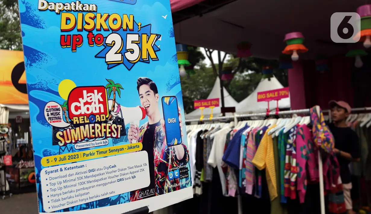 Puluhan band dan penyanyi juga bakal tampil di tiga panggung yang disediakan oleh penyelenggara. (Liputan6.com/Johan Tallo)