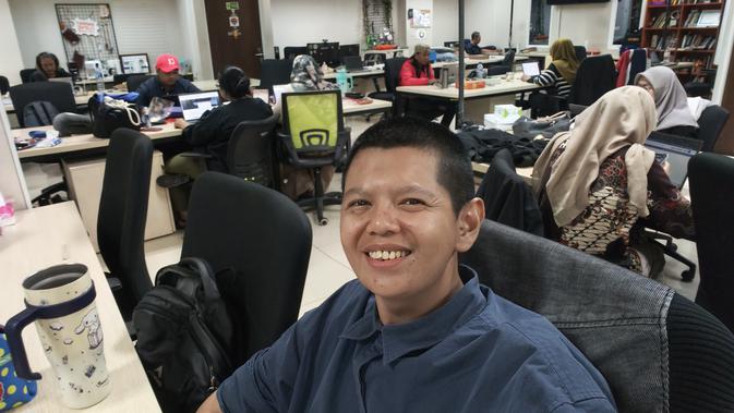 <p>Hasil Foto Realme 15T tanpa fitur beatuy (Touch up ) (Liputan6.comArief Ferdian Maulana)</p>