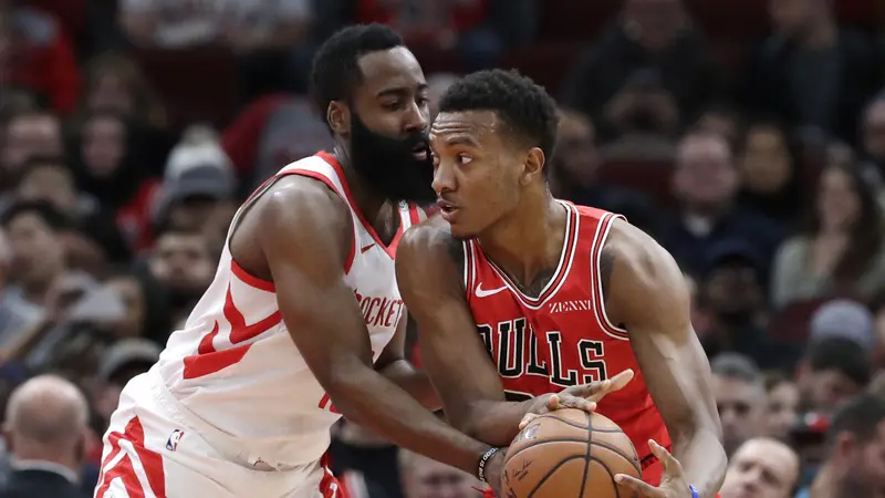 Aksi James Harden saat Rockets melawan Bulls di lanjutan NBA